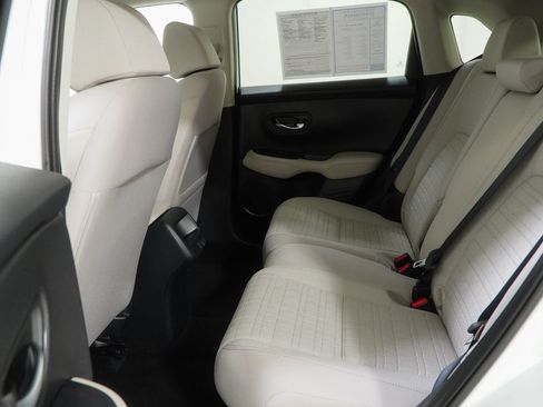 Certified 2026 Honda HR-V LX image 35