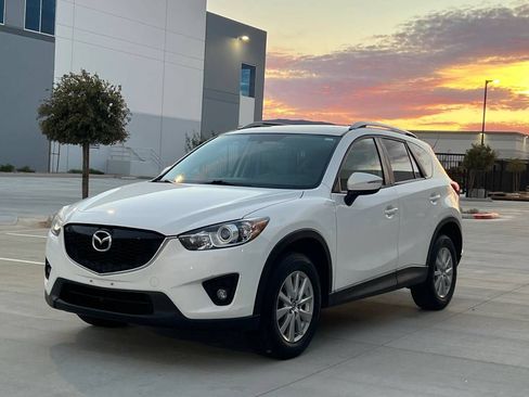 Used 2015 MAZDA CX-5 Touring AWD/4WD image 3