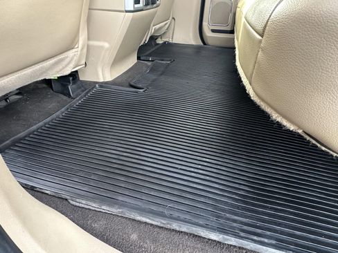 Used 2019 Ford F150 Lariat image 30