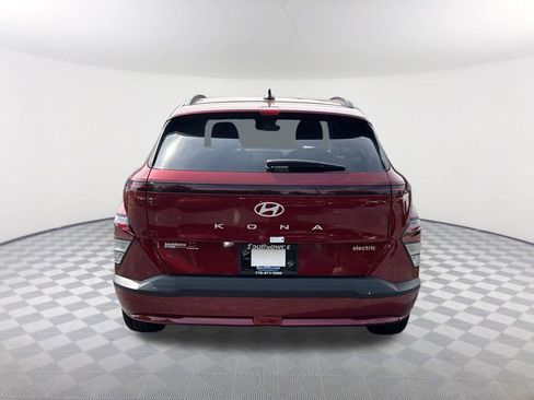 New 2025 Hyundai Kona SEL image 6