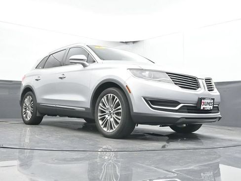 Used 2018 Lincoln MKX Reserve w/ Lincoln MKX Climate Package AWD/4WD image 24