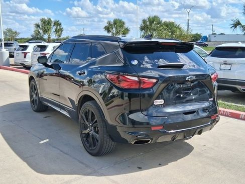Used 2021 Chevrolet Blazer RS w/ Enhanced Convenience Package image 3