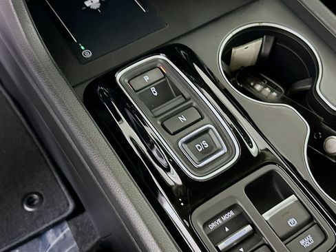 Used 2025 Honda Pilot EX-L image 21