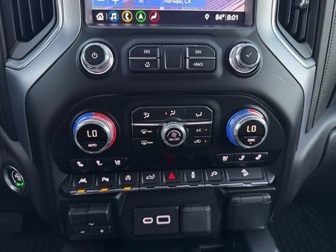 Used 2019 GMC Sierra 1500 SLT w/ SLT Premium Plus Package AWD/4WD image 51