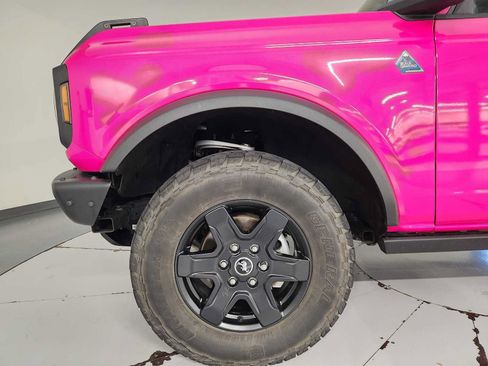Used 2022 Ford Bronco Black Diamond AWD/4WD image 10