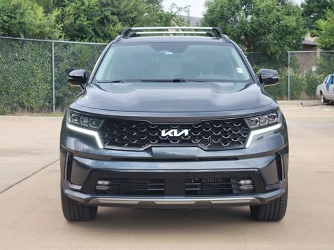 Used 2022 Kia Sorento SX AWD/4WD image 2