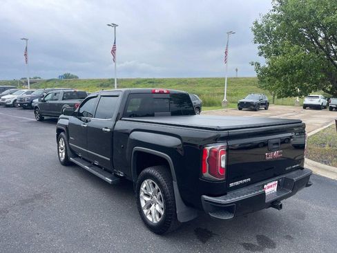 Used 2017 GMC Sierra 1500 Denali AWD/4WD image 4