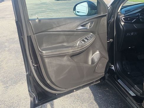 Used 2020 Buick Encore GX Select FWD image 11