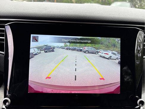 Used 2024 Jeep Wagoneer Series II w/ Flexible Seating Group image 34