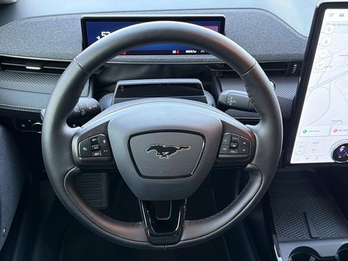 Used 2025 Ford Mustang Mach-E Premium RWD image 17