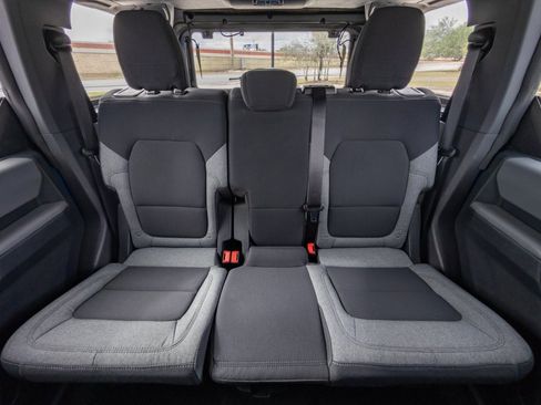 Used 2023 Ford Bronco Big Bend image 15