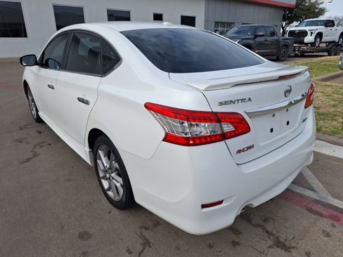 Used 2014 Nissan Sentra SR w/ SR Driver Package image 4
