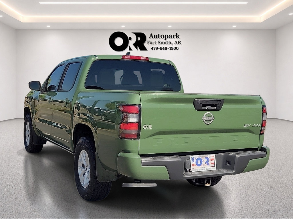 Used 2024 Nissan Frontier SV w/ Tow Package AWD/4WD image 4