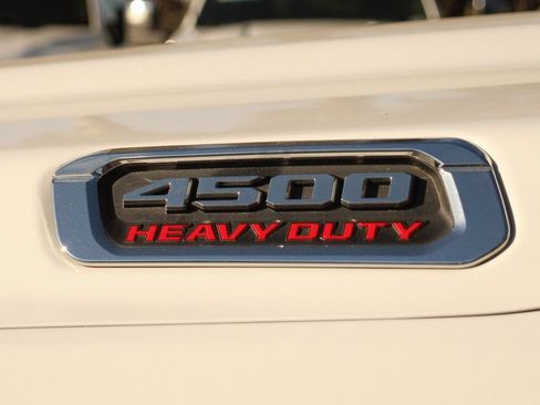 Used 2021 RAM 4500 Tradesman RWD image 38