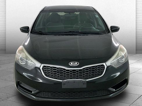 Used 2016 Kia Forte LX image 2