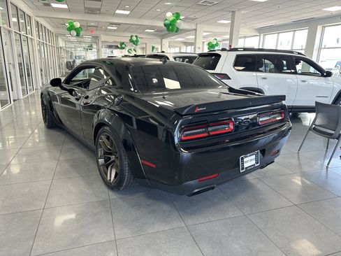 Used 2020 Dodge Challenger SRT Hellcat image 7