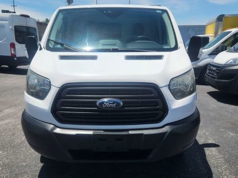 Used 2016 Ford Transit 250 130 Low Roof RWD image 12
