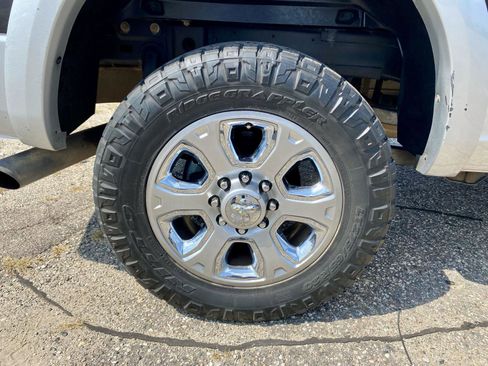 Used 2015 RAM 2500 Laramie w/ Convenience Group image 30