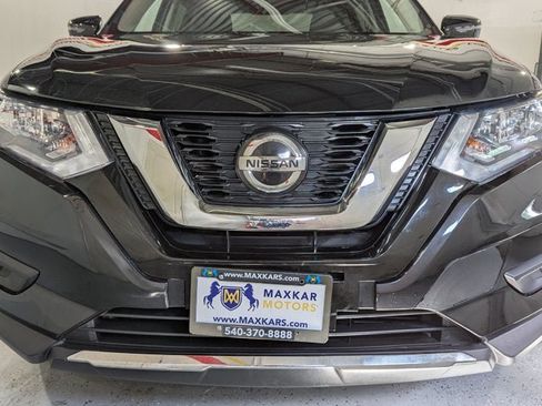 Used 2019 Nissan Rogue S w/ Special Edition Package image 56