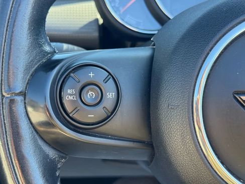 Used 2019 MINI Cooper Convertible image 40