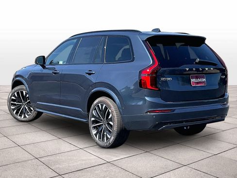 New 2026 Volvo XC90 T8 Ultra w/ Protection Package AWD/4WD image 3