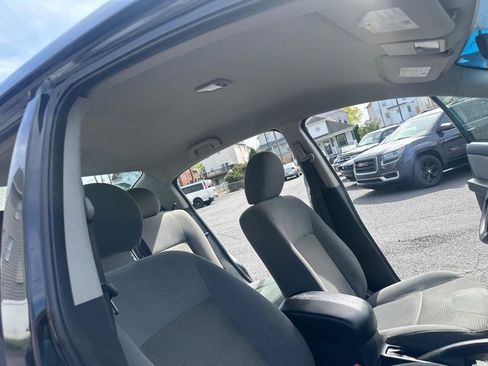 Used 2010 Nissan Sentra 2.0 S FWD image 37