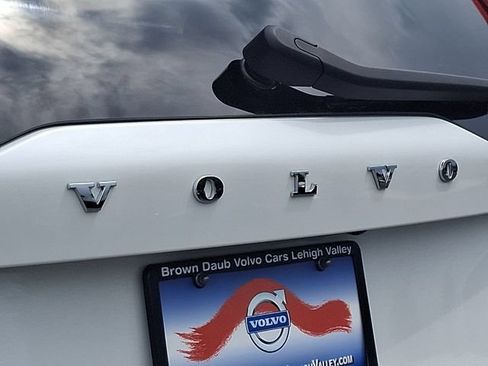 Used 2021 Volvo XC90 T5 Momentum w/ Climate Package AWD/4WD image 28