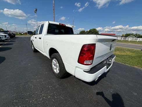 Used 2017 RAM 1500 Express RWD image 6