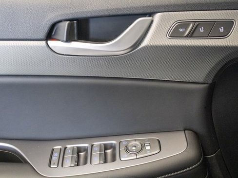 Used 2025 Hyundai Palisade SEL image 12