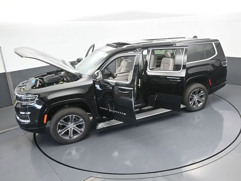 Used 2024 Jeep Grand Wagoneer L 4WD image 80