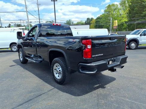 Used 2021 Chevrolet Silverado 3500 W/T w/ WT Convenience Package AWD/4WD image 3
