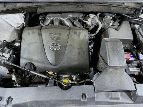 Used 2017 Toyota Highlander Limited image 36