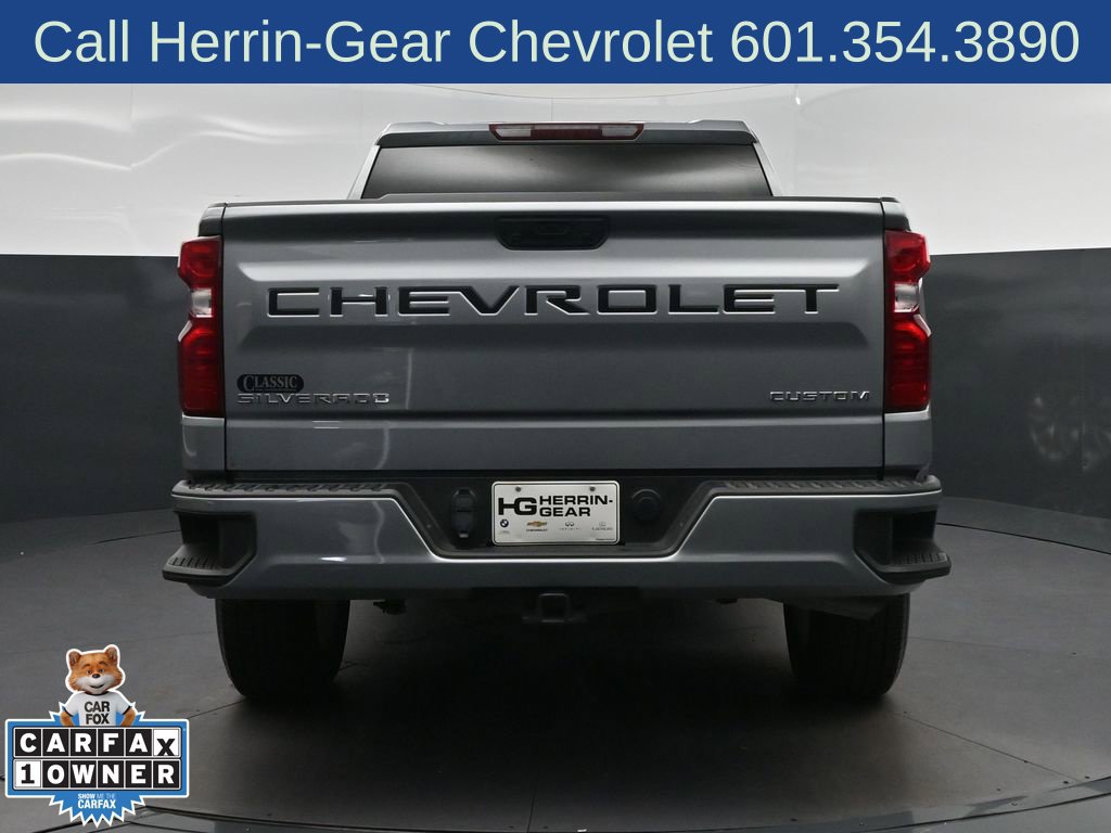 Used 2025 Chevrolet Silverado 1500 Custom w/ LPO, Dark Essentials Package RWD image 6