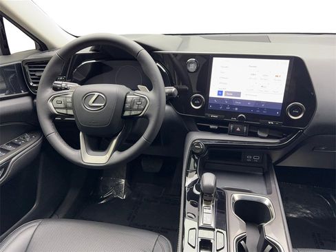 Used 2024 Lexus NX 250 FWD image 52