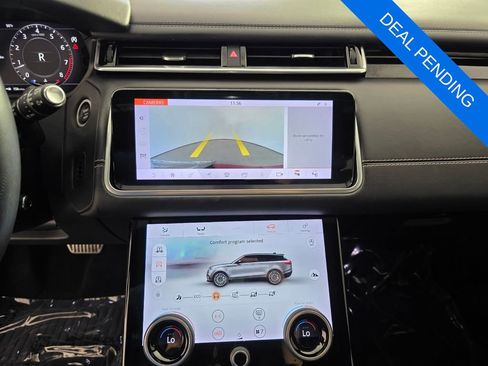 Used 2019 Land Rover Range Rover Velar R-Dynamic HSE image 20
