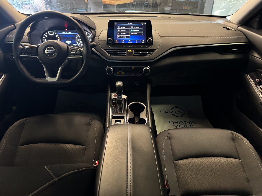 Used 2021 Nissan Altima 2.5 SV w/ SV Premium Package FWD image 9