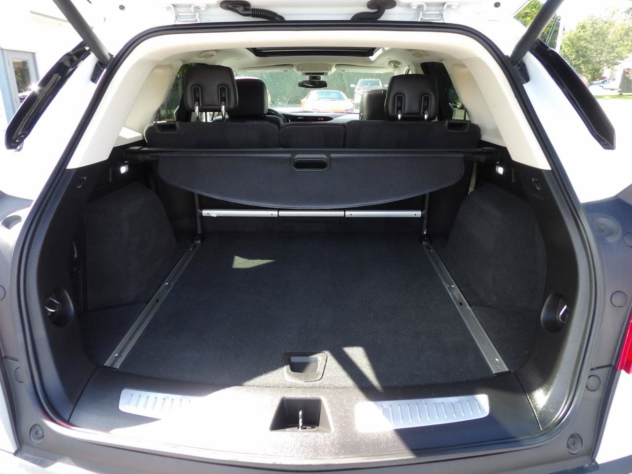 Used 2019 Cadillac XT5 Premium Luxury FWD image 6