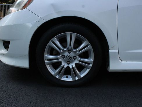 Used 2010 Honda Fit Sport image 9