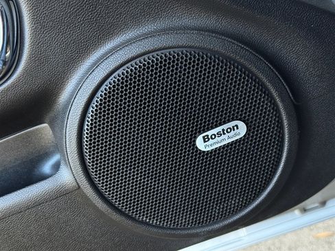 Used 2010 Chevrolet Camaro SS w/ LPO, Ground Effects Package image 50