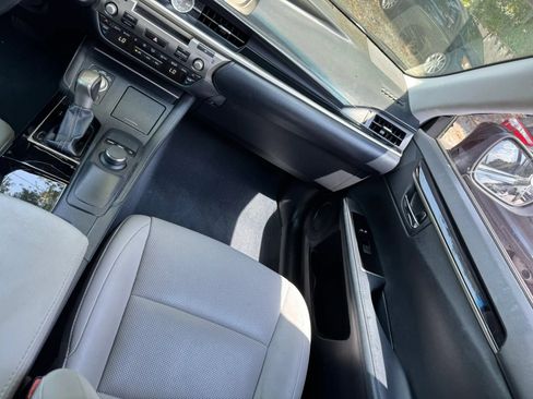 Used 2016 Lexus ES 350 FWD image 12