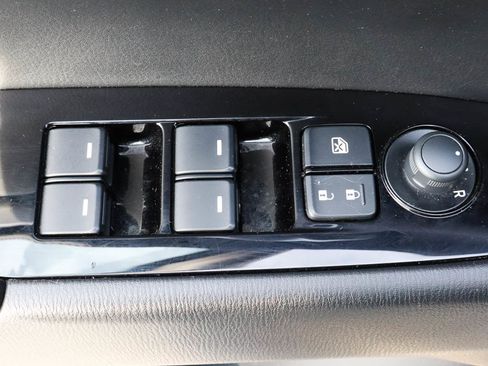 Used 2025 MAZDA CX-5 AWD 2.5 S w/ Select Package image 14