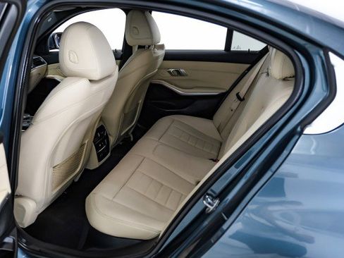 Used 2020 BMW 330i Sedan w/ Convenience Package image 35