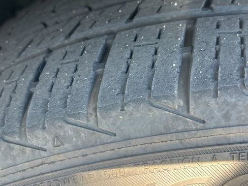 Used 2018 Honda Pilot LX image 11