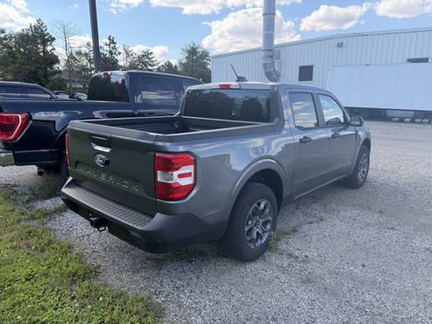 New 2026 Ford Maverick XLT FWD image 11