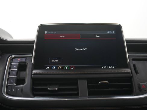 Used 2021 GMC Yukon AT4 w/ AT4 Premium Plus Package AWD/4WD image 23