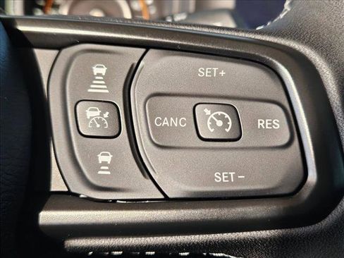 New 2026 Jeep Gladiator Sport image 14