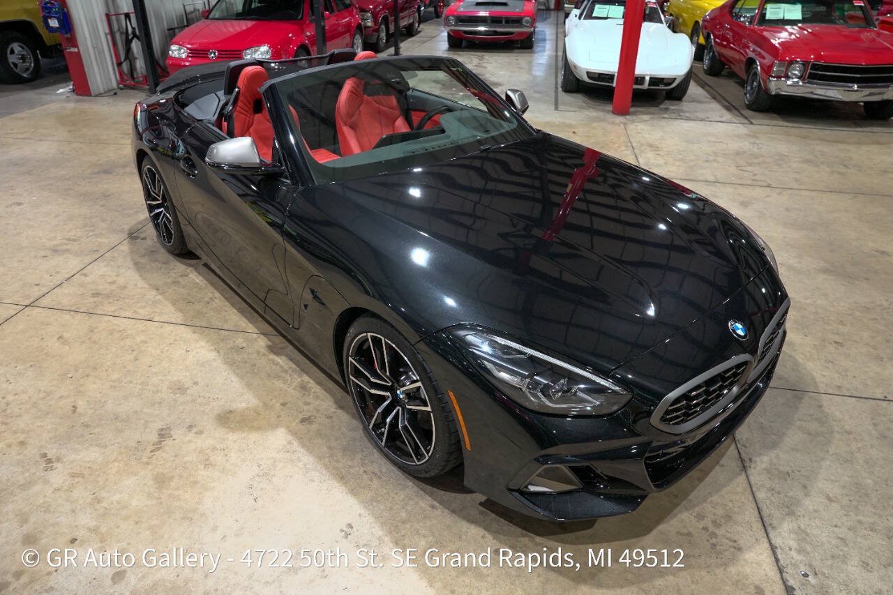 Used 2024 BMW Z4 M40i w/ Premium Package RWD image 14