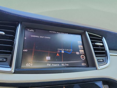 Used 2019 INFINITI QX50 Essential w/ Sensory Package image 27