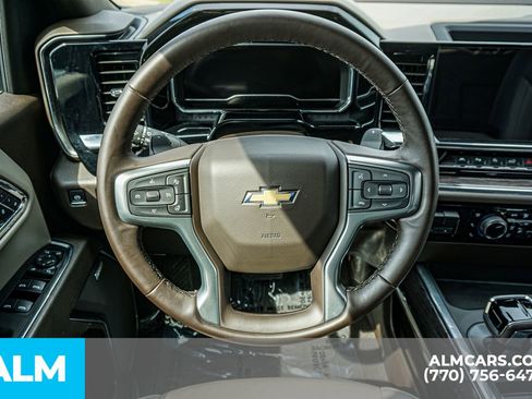 Used 2025 Chevrolet Silverado 1500 LTZ w/ LTZ Convenience Package II RWD image 30