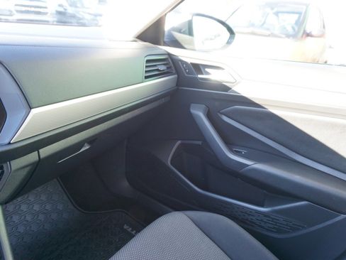 Used 2019 Volkswagen Jetta image 19